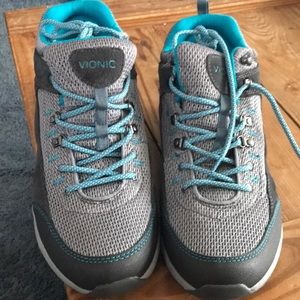 Vionic hiking boots
